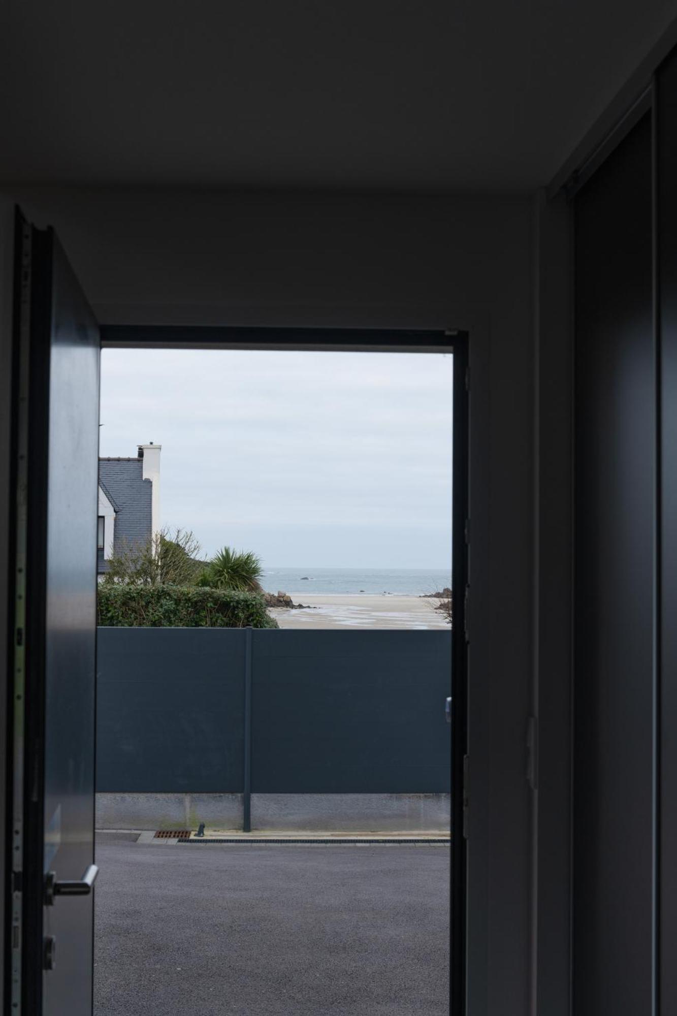 Ker Stivell - Superbe Maison Neuve A 2 Pas De La Mer Landunvez 外观 照片